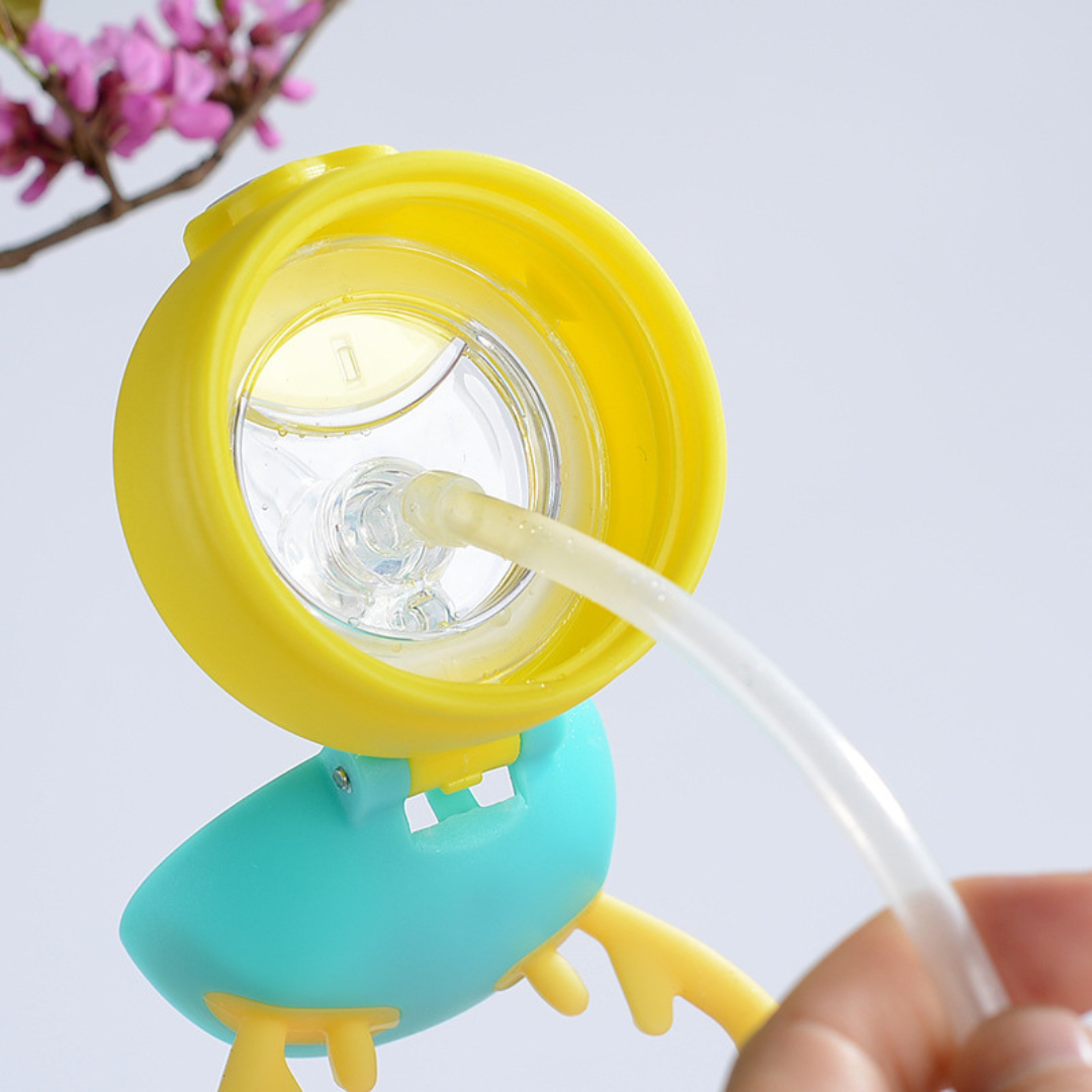 Cute Panda Sipper Bottle with Straw โ 600ml (Kids Water Bottle)