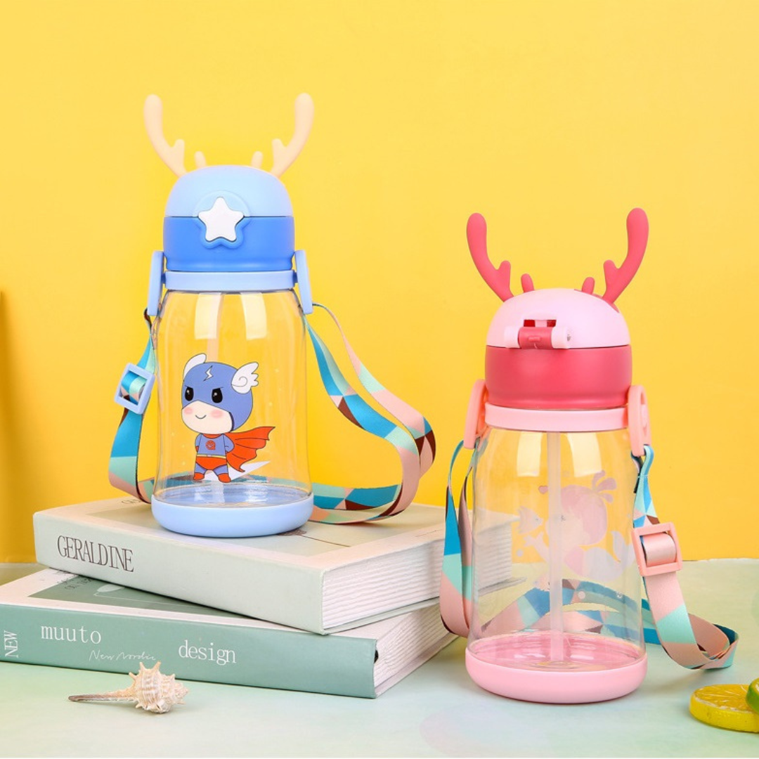 Cute Panda Sipper Bottle with Straw – 600ml (Kids Water Bottle)