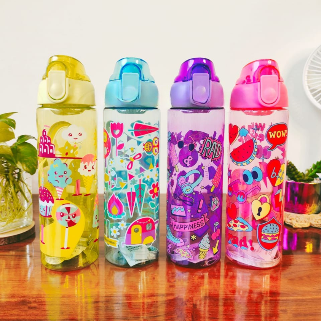 Cartoon Print Sipper Water Bottle – 600ml