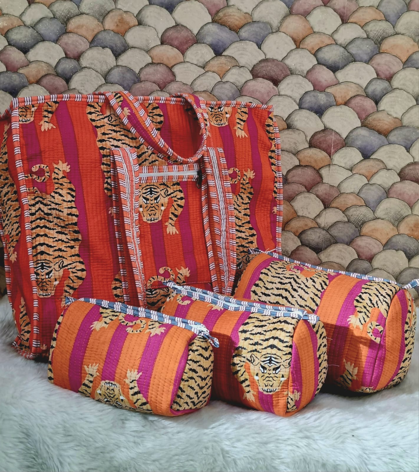 4-Piece  Travel Tote & Storage Bag Set – Tote with 3 Multipurpose Pouches | Durable & Water-Resistant