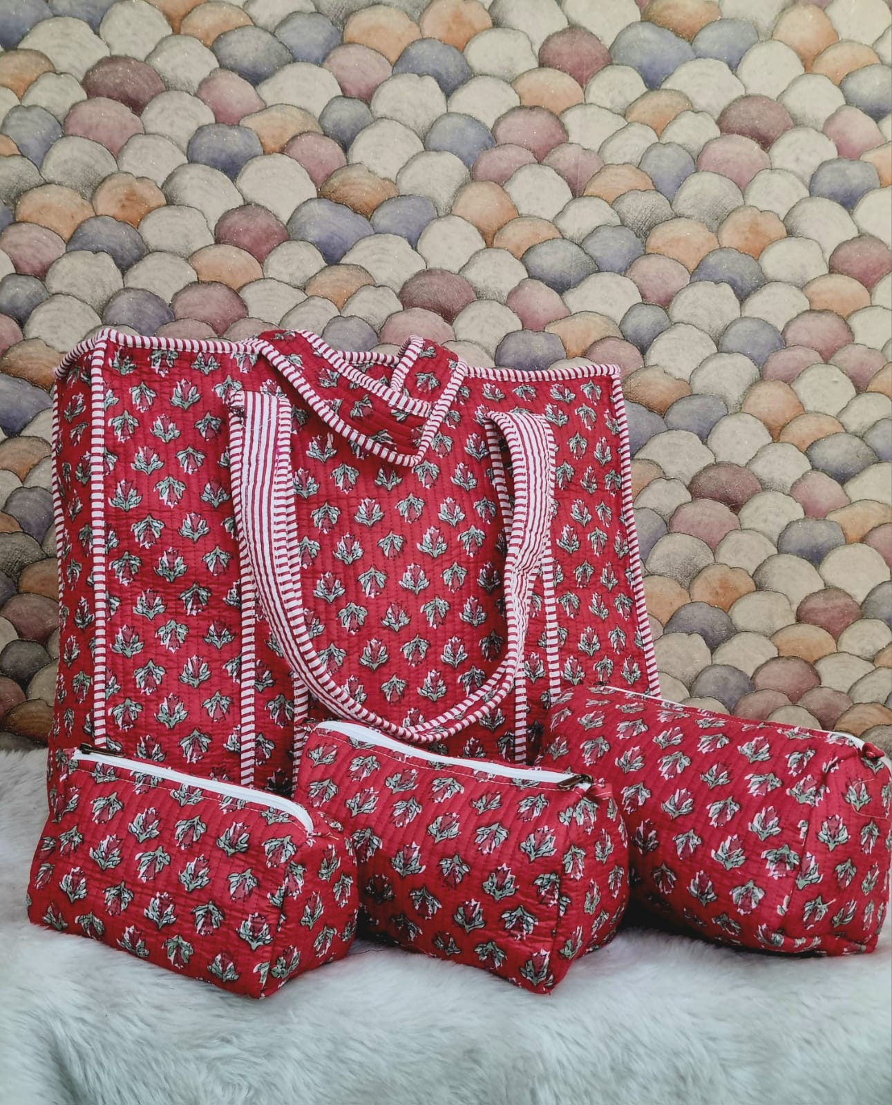 4-Piece  Travel Tote & Storage Bag Set – Tote with 3 Multipurpose Pouches | Durable & Water-Resistant